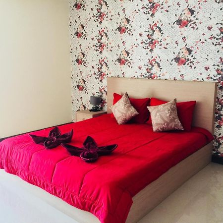 Thani Residence Chonburi Bagian luar foto