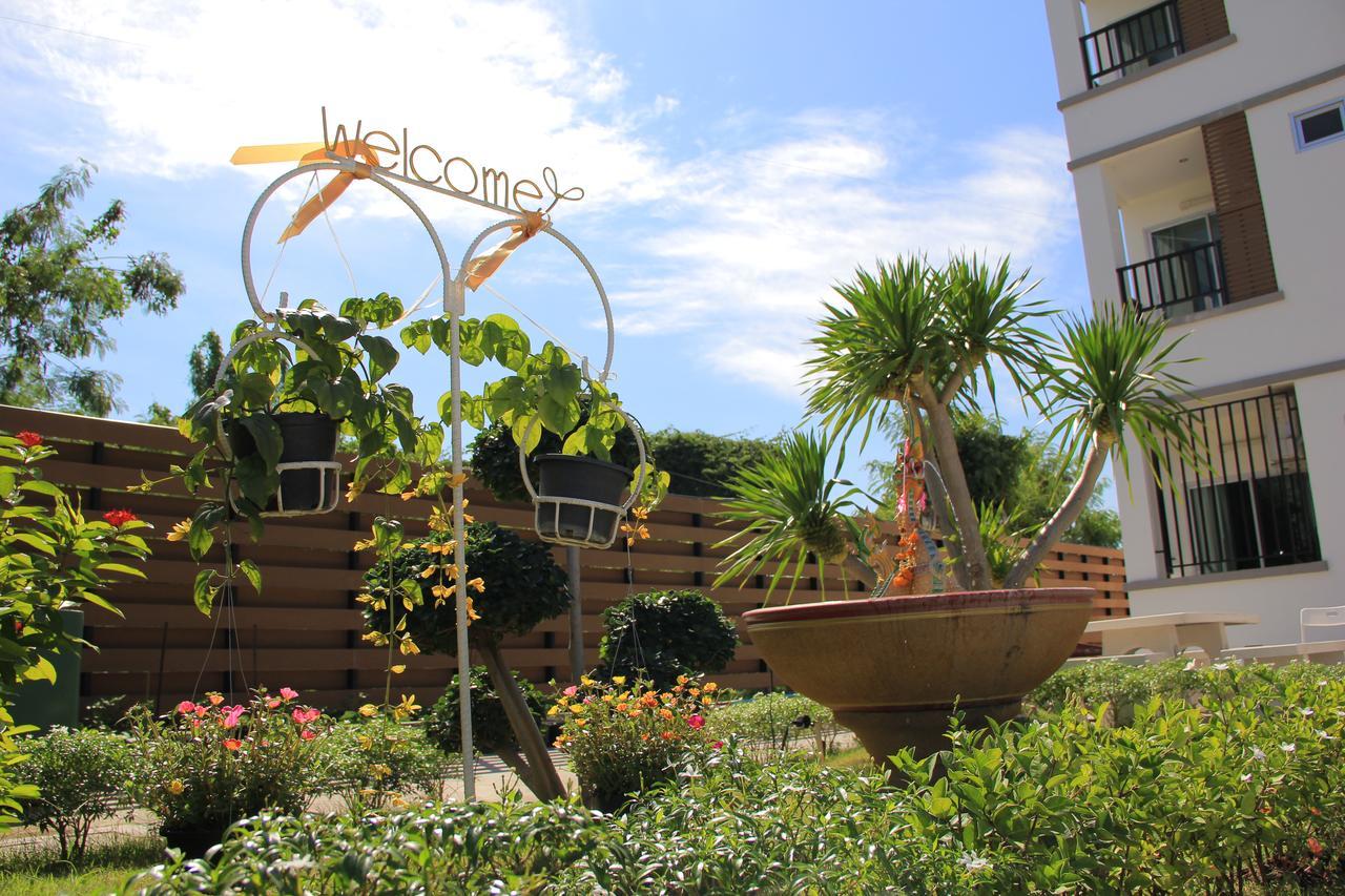 Thani Residence Chonburi Bagian luar foto