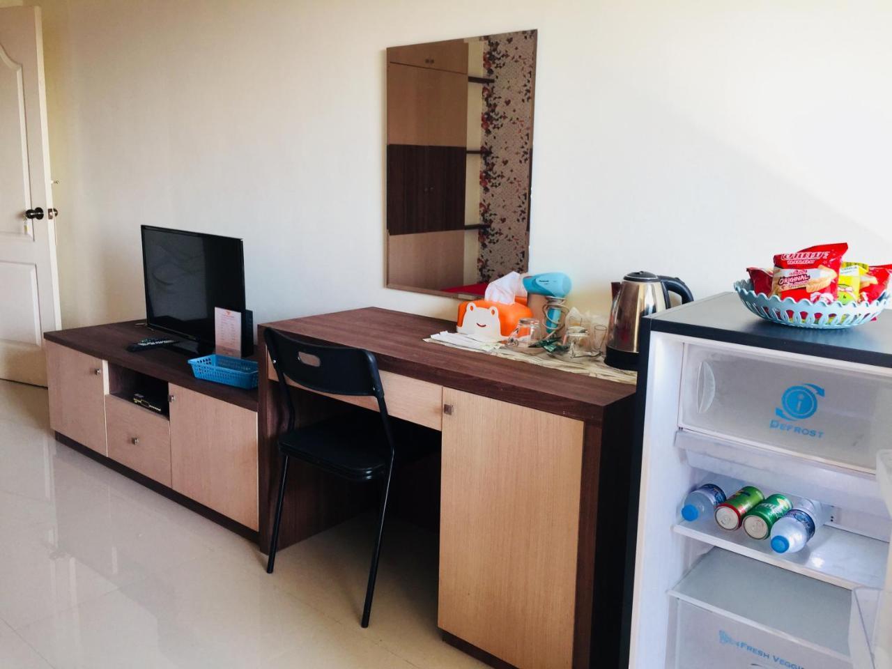 Thani Residence Chonburi Bagian luar foto